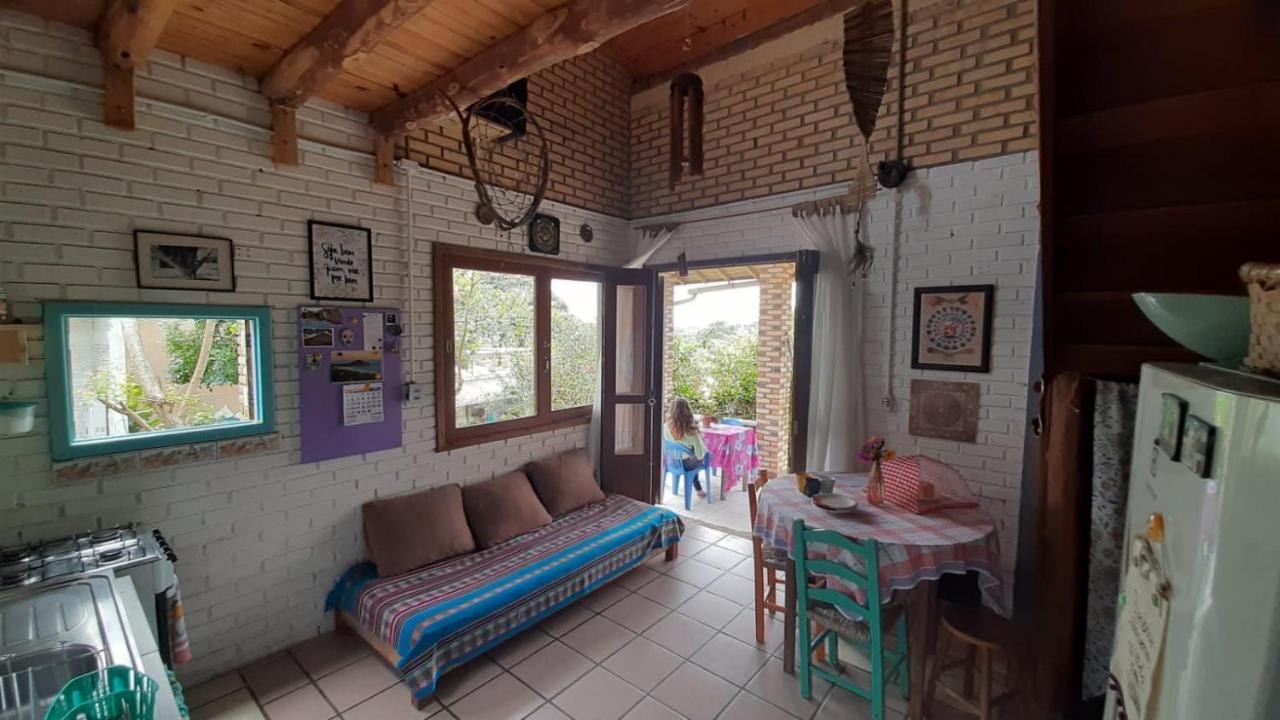 Paikea Hostel Praia Do Rosa Eksteriør billede